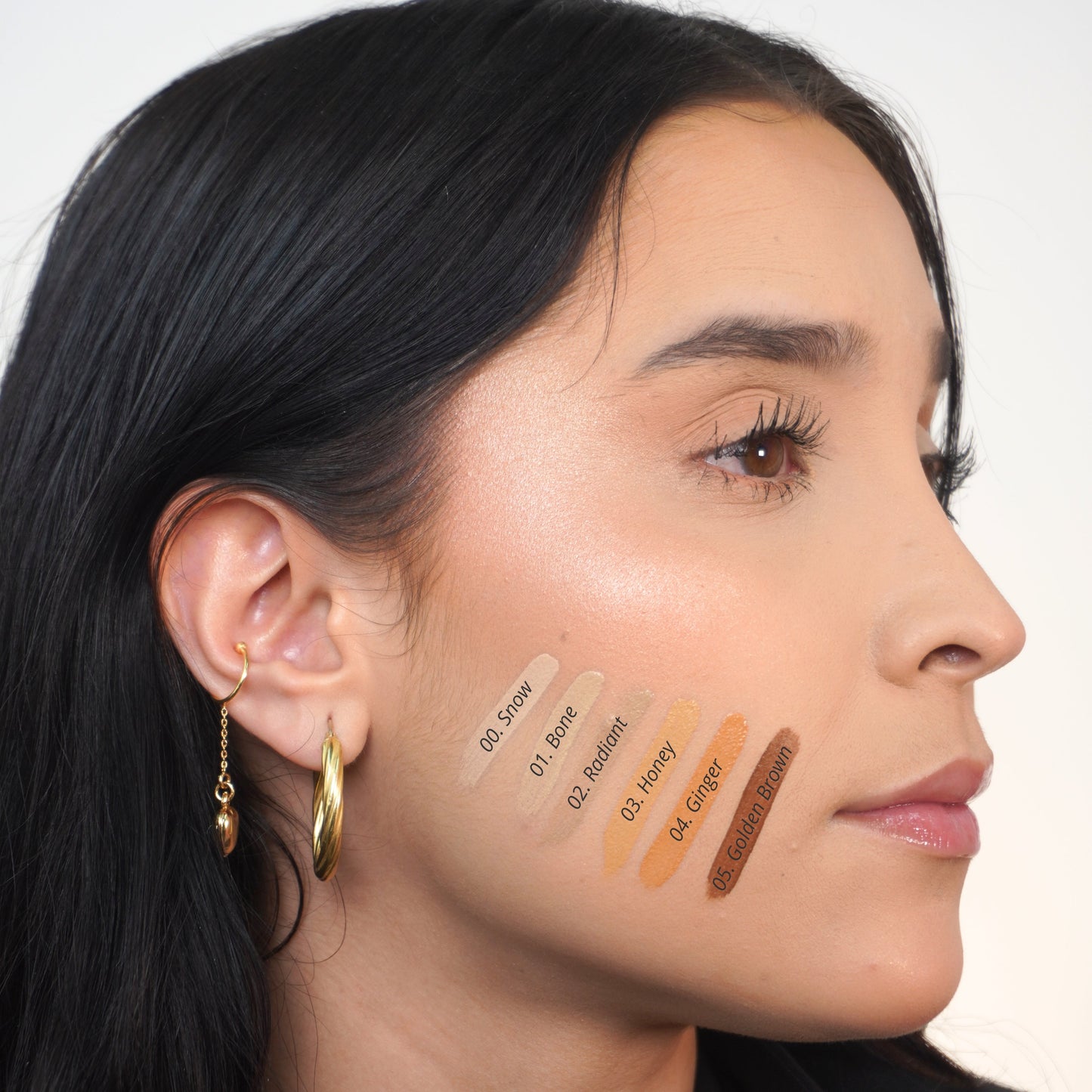 Corrector de Ojeras Profesional Anik
